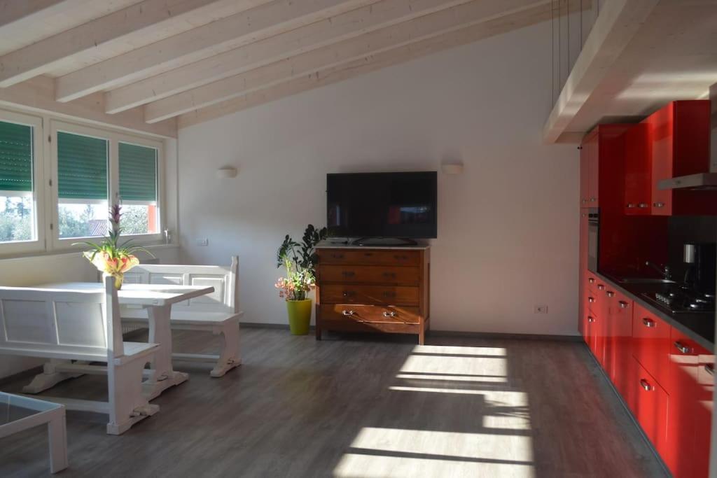 Casa Mara Centrale -Tranquillo Malcesine Exteriér fotografie
